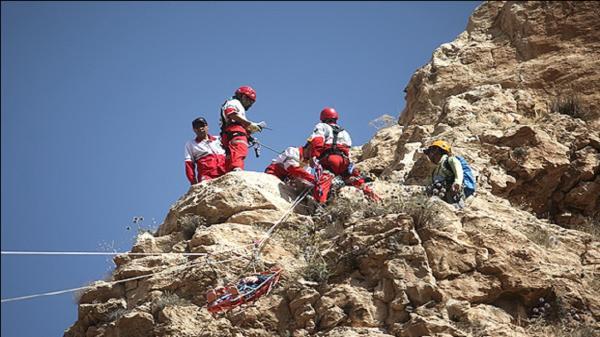 نجات یک فرد مفقود شده در کوه ارنان نجات یک فرد مفقود شده در کوه ارنان